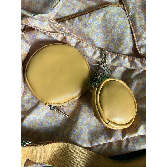 Steve Madden Girl soft Nylon Weekender Bag - Picture 13 of 16